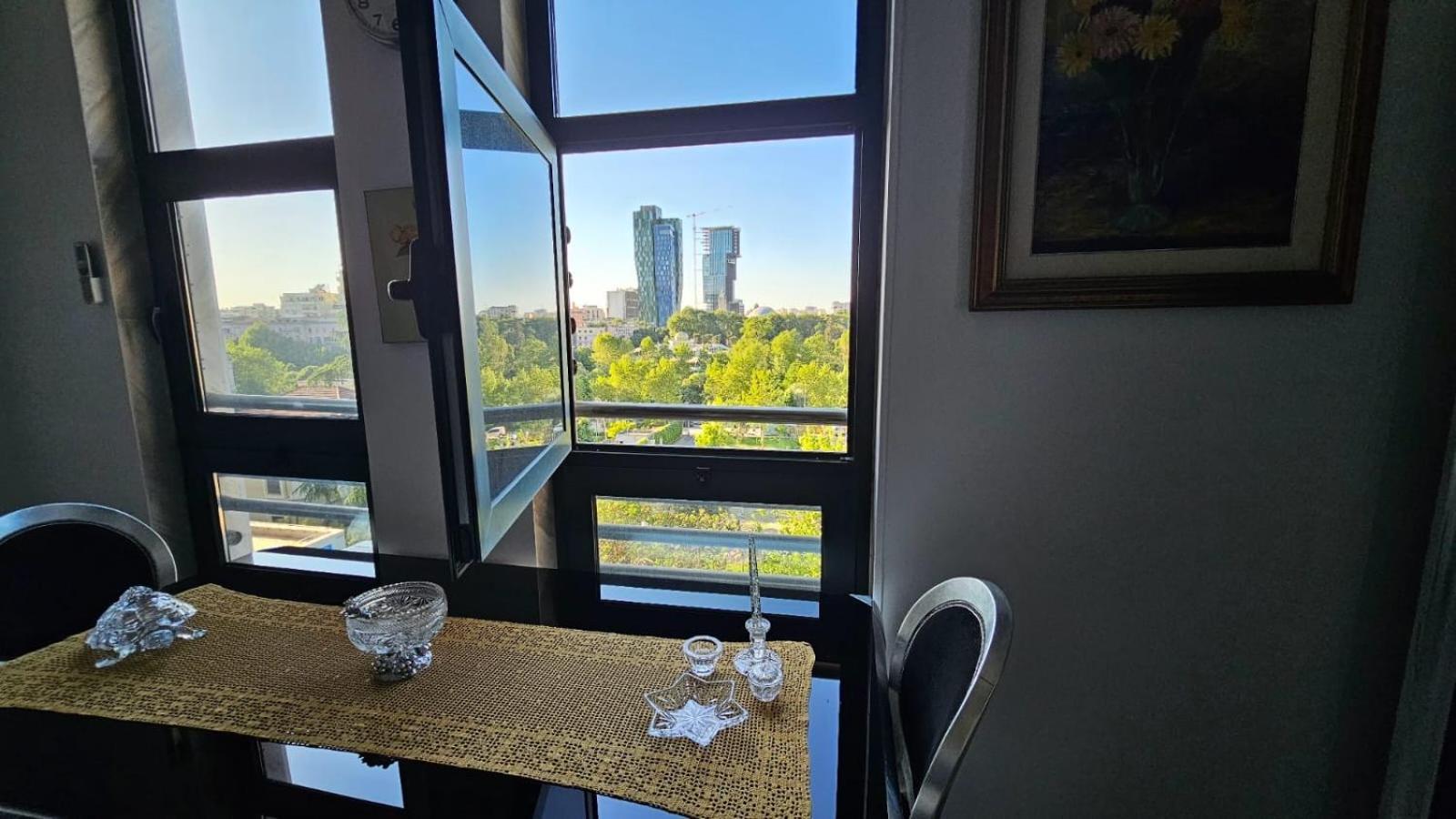 Appartamento Amo Tower Tirana Center Esterno foto