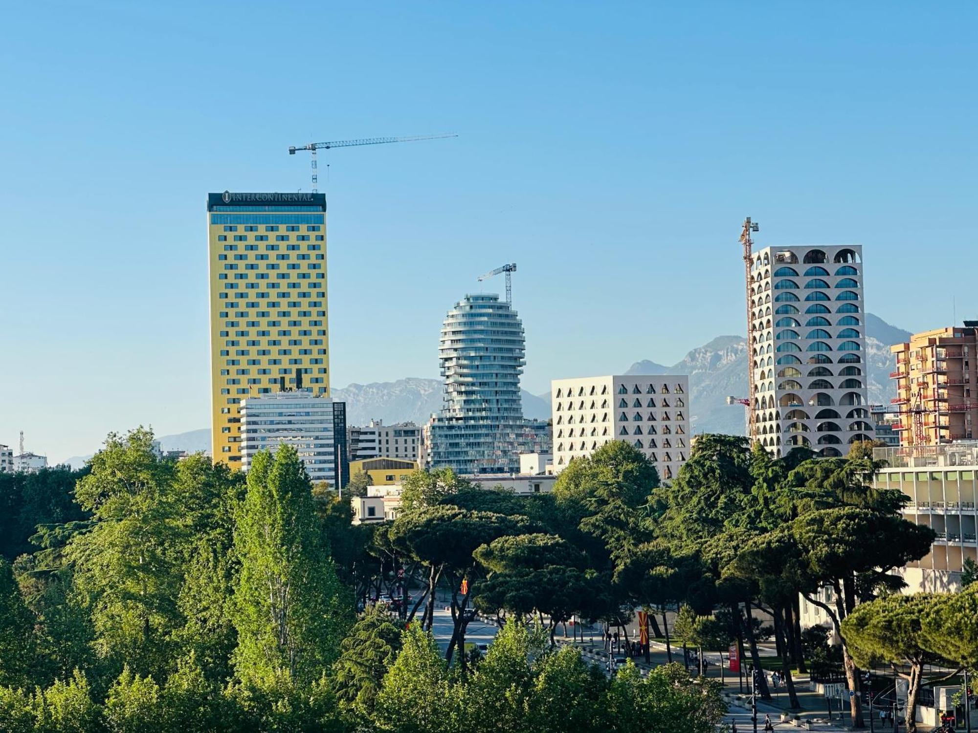 Appartamento Amo Tower Tirana Center Esterno foto